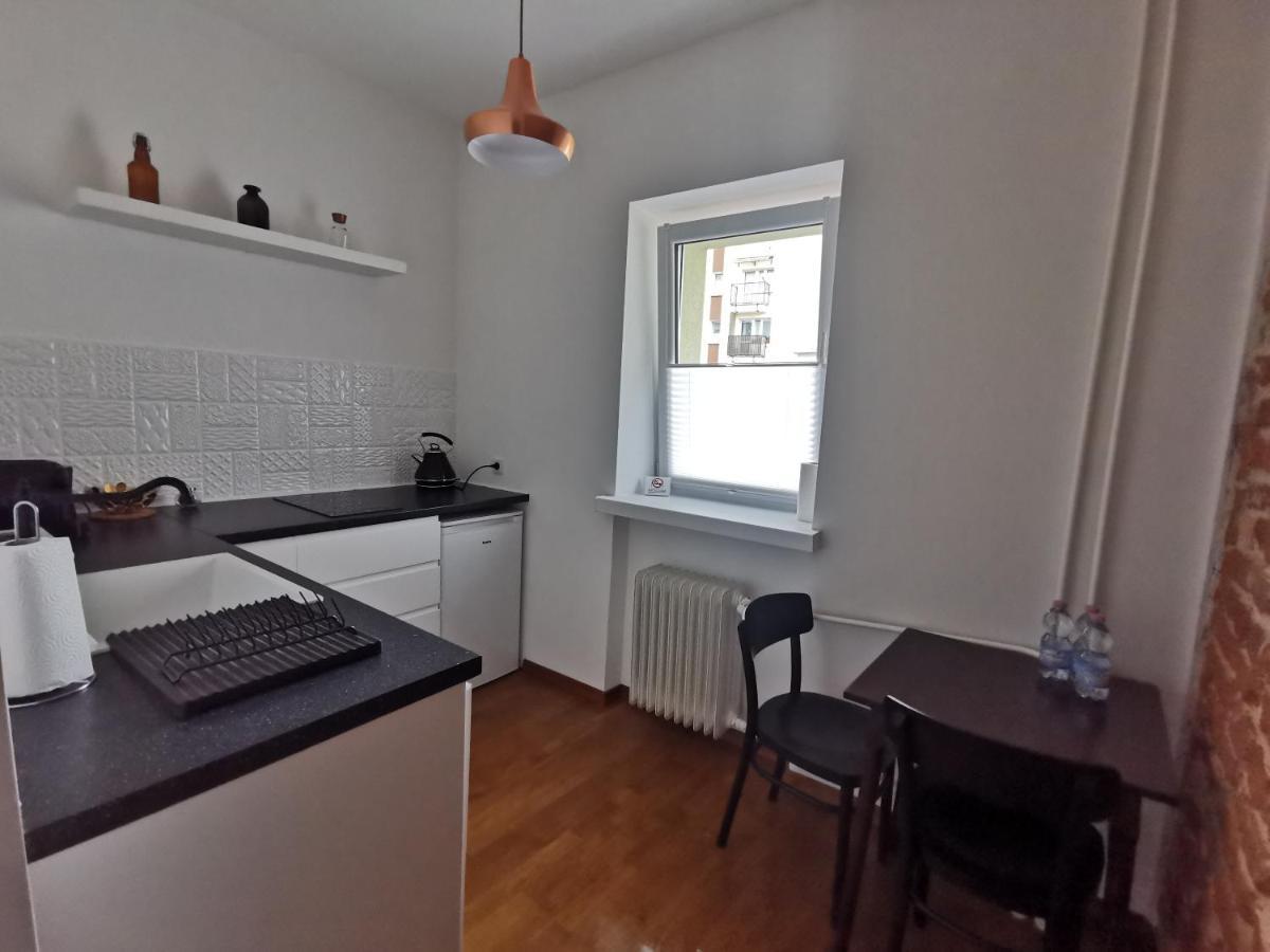 Apartament Skorpion Centrum Sanok Bagian luar foto