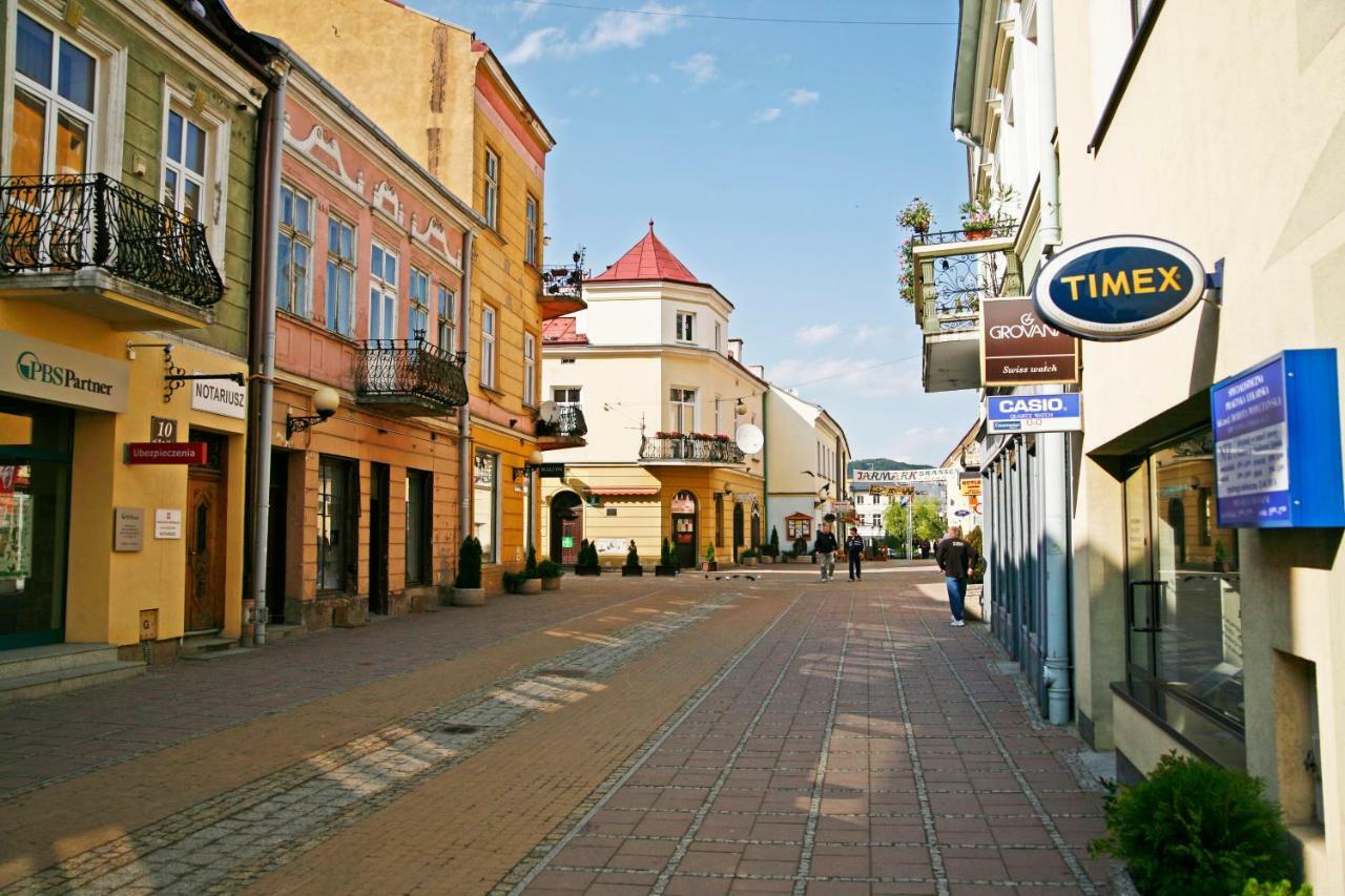 Apartament Skorpion Centrum Sanok Bagian luar foto