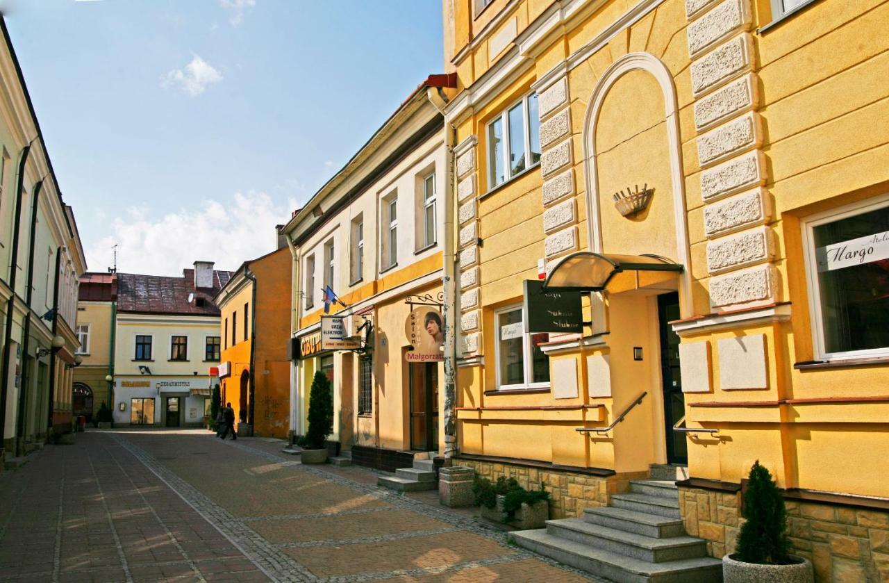Apartament Skorpion Centrum Sanok Bagian luar foto
